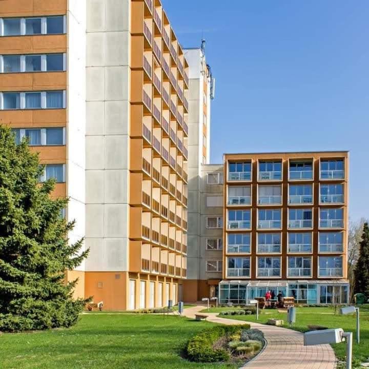 Kr Apartman Siófok Exterior foto