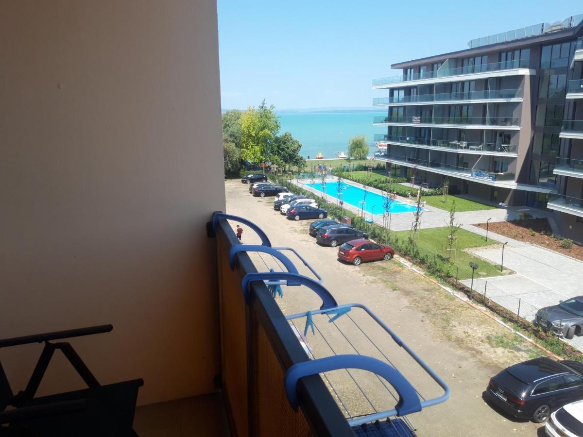 Kr Apartman Siófok Exterior foto